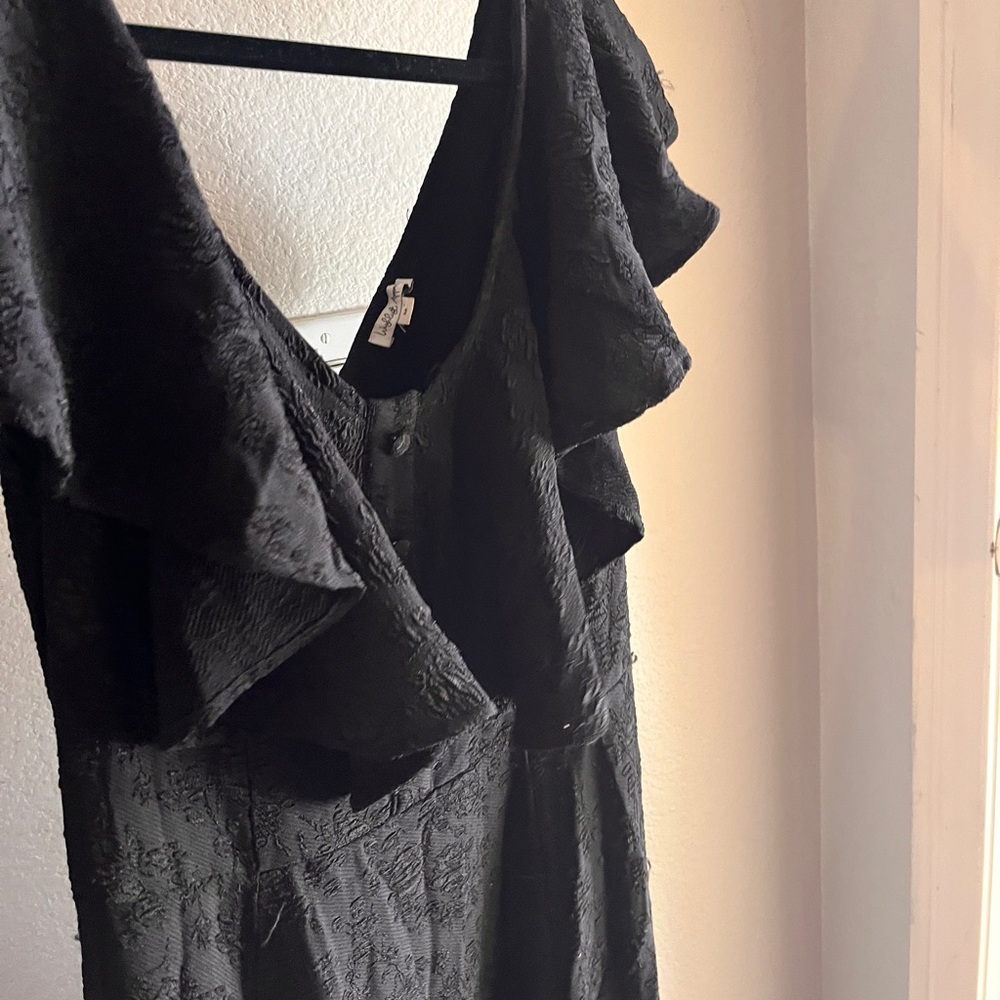 Elegant Black Ruffled Dress